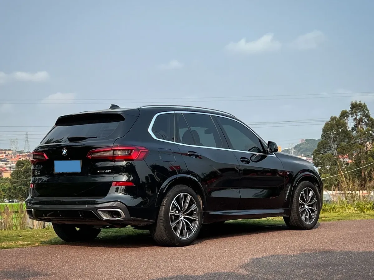 2019 BMW X5 3.0T 340HP L6 8AT,autocango,china used car exporter,china ev exporter,chinese used car exporter,chinese used ev exporter
