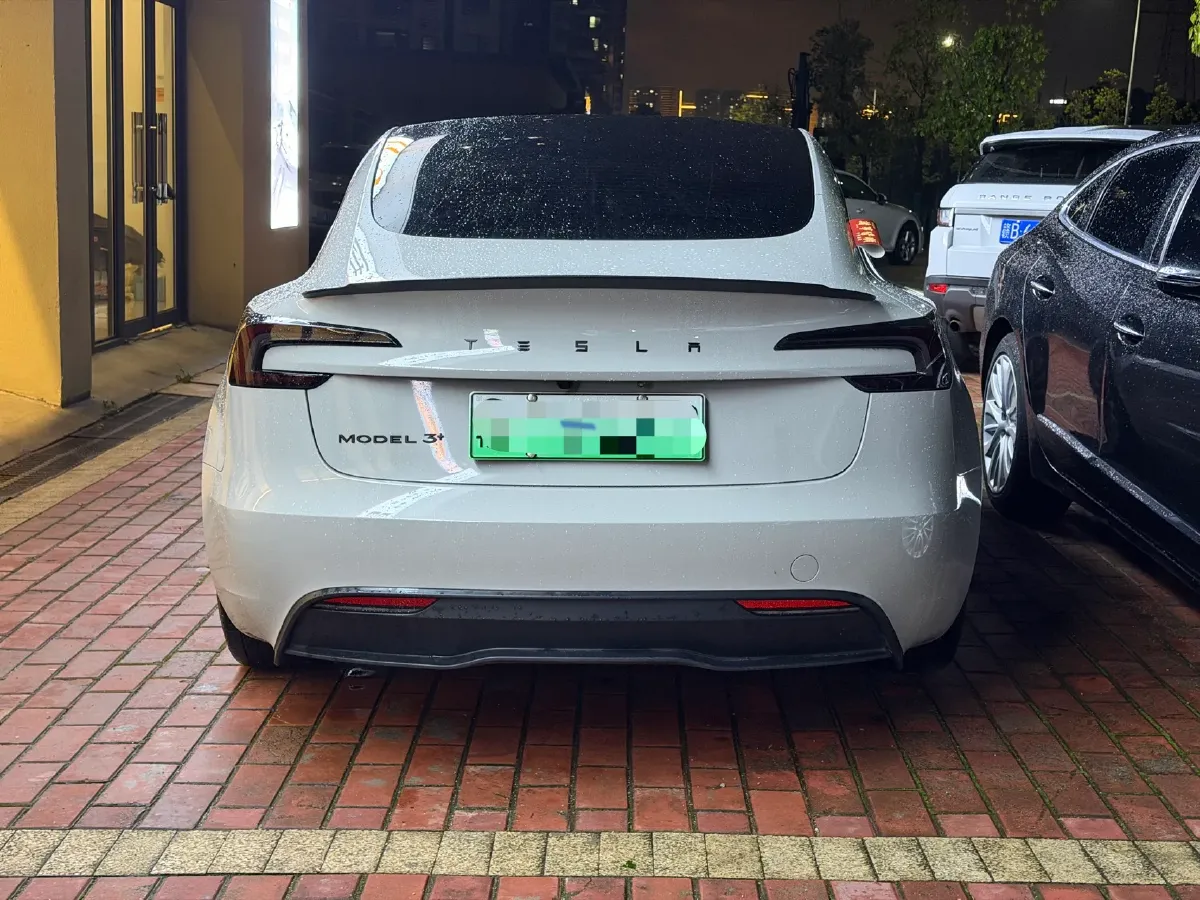 2023 Buick EnvisionPlus 2.0T 237HP L4 9AT,autocango,china used car exporter,china ev exporter,chinese used car exporter,chinese used ev exporter