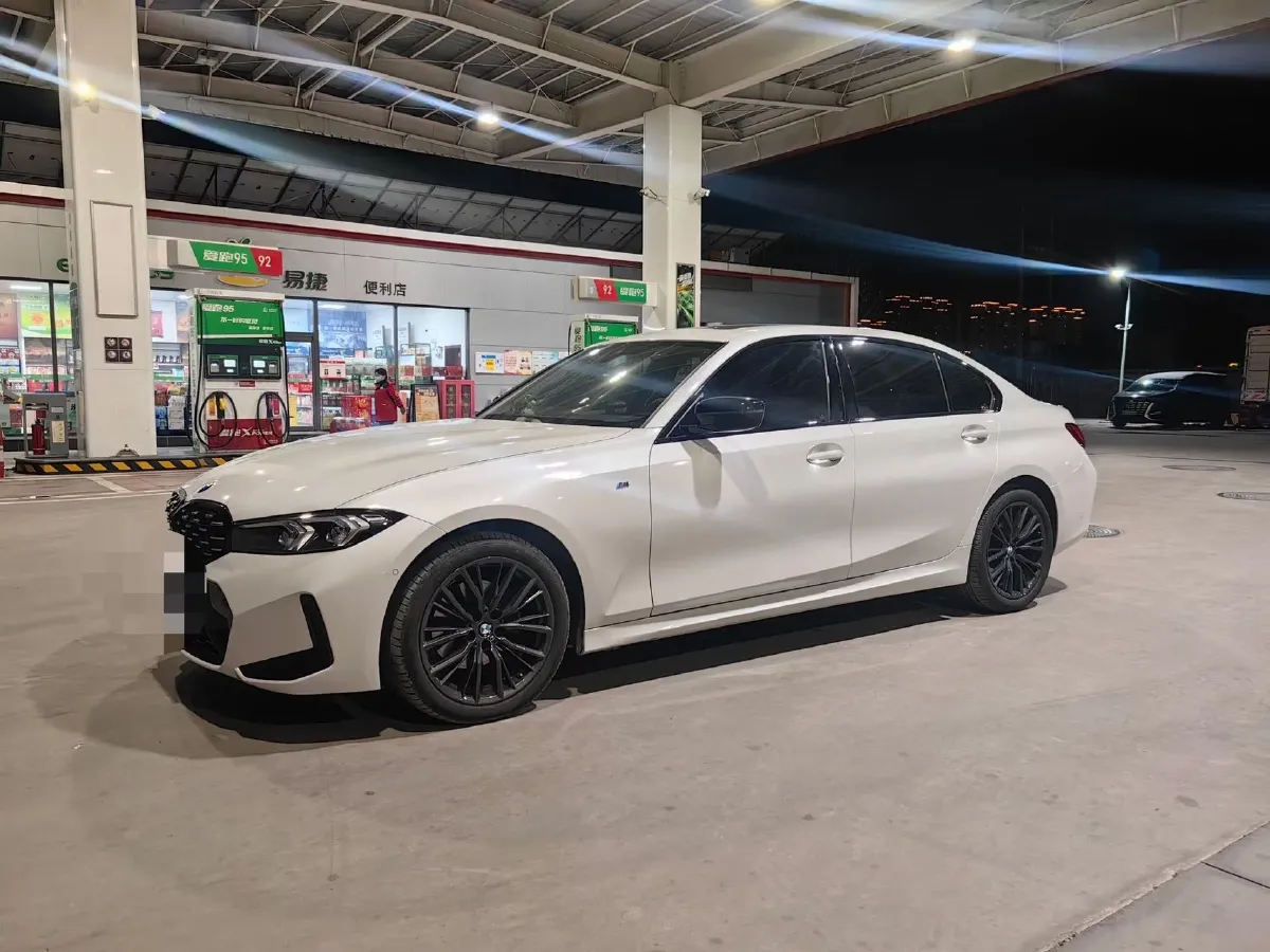 2024 BMW 3 Series 2.0T 184HP L4 8AT,autocango,china used car exporter,china ev exporter,chinese used car exporter,chinese used ev exporter