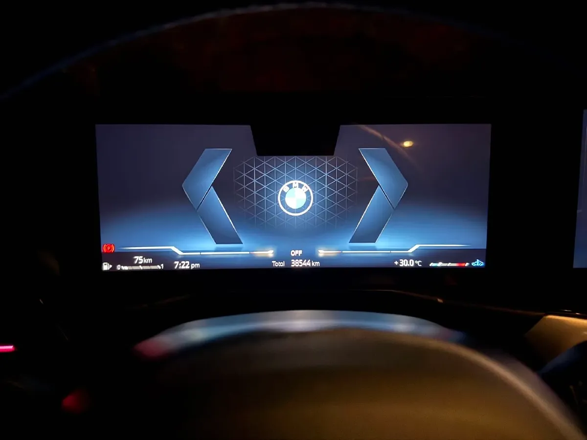 2024 BMW 3 Series 2.0T 184HP L4 8AT,autocango,china used car exporter,china ev exporter,chinese used car exporter,chinese used ev exporter