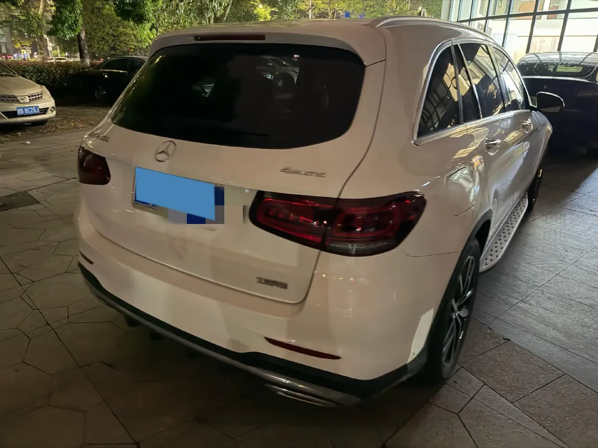 2021 Mercedes-Benz GLC Class 2.0T 197HP L4 9AT,autocango,china used car exporter,china ev exporter,chinese used car exporter,chinese used ev exporter
