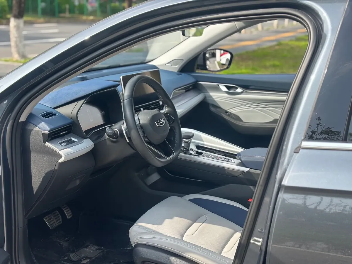 2023 Geely Preface 2.0T 190HP L4 7DCT,autocango,china used car exporter,china ev exporter,chinese used car exporter,chinese used ev exporter