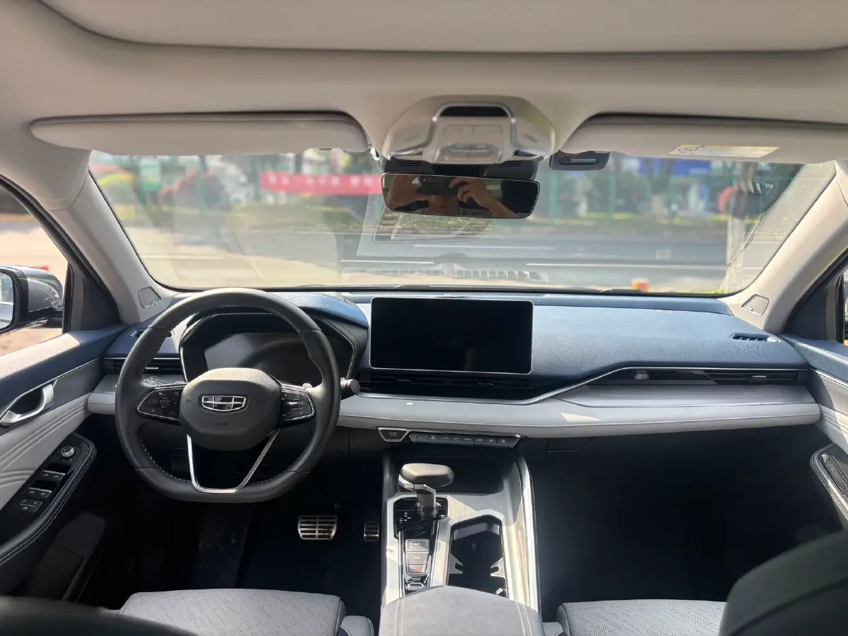 2023 Geely Preface 2.0T 190HP L4 7DCT,autocango,china used car exporter,china ev exporter,chinese used car exporter,chinese used ev exporter