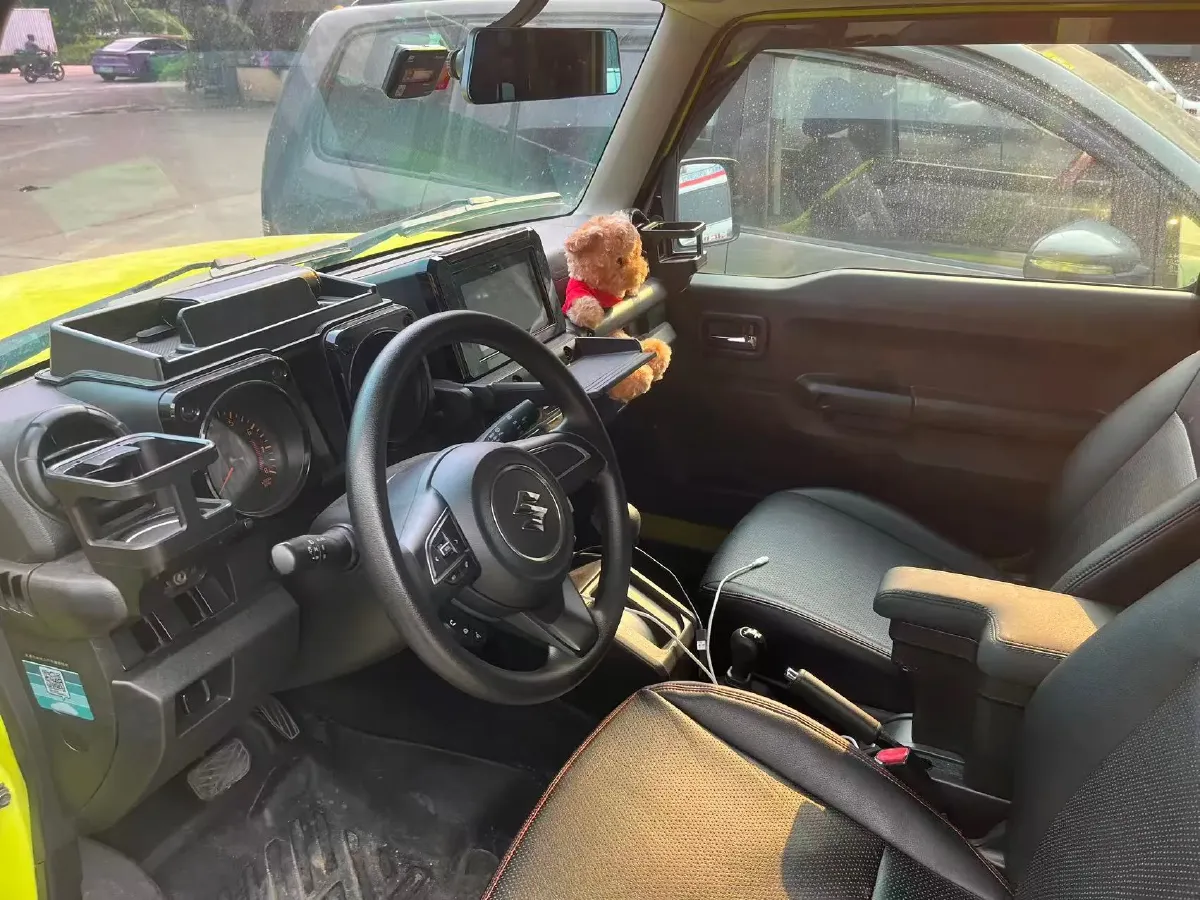 2019 Infiniti Q60 2.0T 211HP L4 7AT,autocango,china used car exporter,china ev exporter,chinese used car exporter,chinese used ev exporter