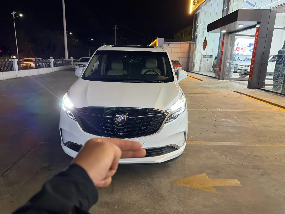 2021 Buick GL8 2.0T 237HP L4 9AT,autocango,china used car exporter,china ev exporter,chinese used car exporter,chinese used ev exporter