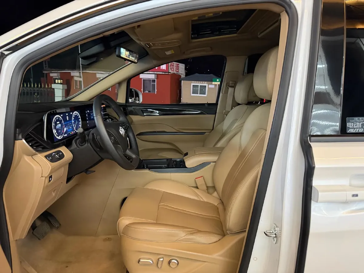 2021 Buick GL8 2.0T 237HP L4 9AT,autocango,china used car exporter,china ev exporter,chinese used car exporter,chinese used ev exporter