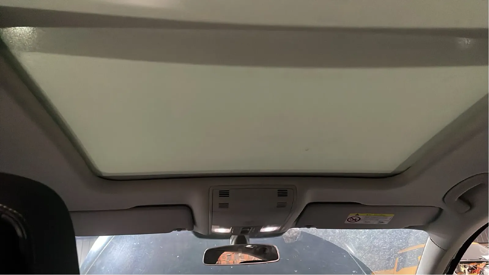 2020 Volkswagen Magotan 2.0T 186HP L4 7DCT,autocango,china used car exporter,china ev exporter,chinese used car exporter,chinese used ev exporter