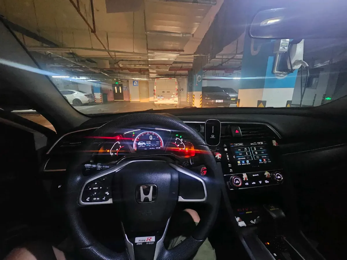 2019 Honda Civic 1.5T 177HP L4 CVT,autocango,china used car exporter,china ev exporter,chinese used car exporter,chinese used ev exporter