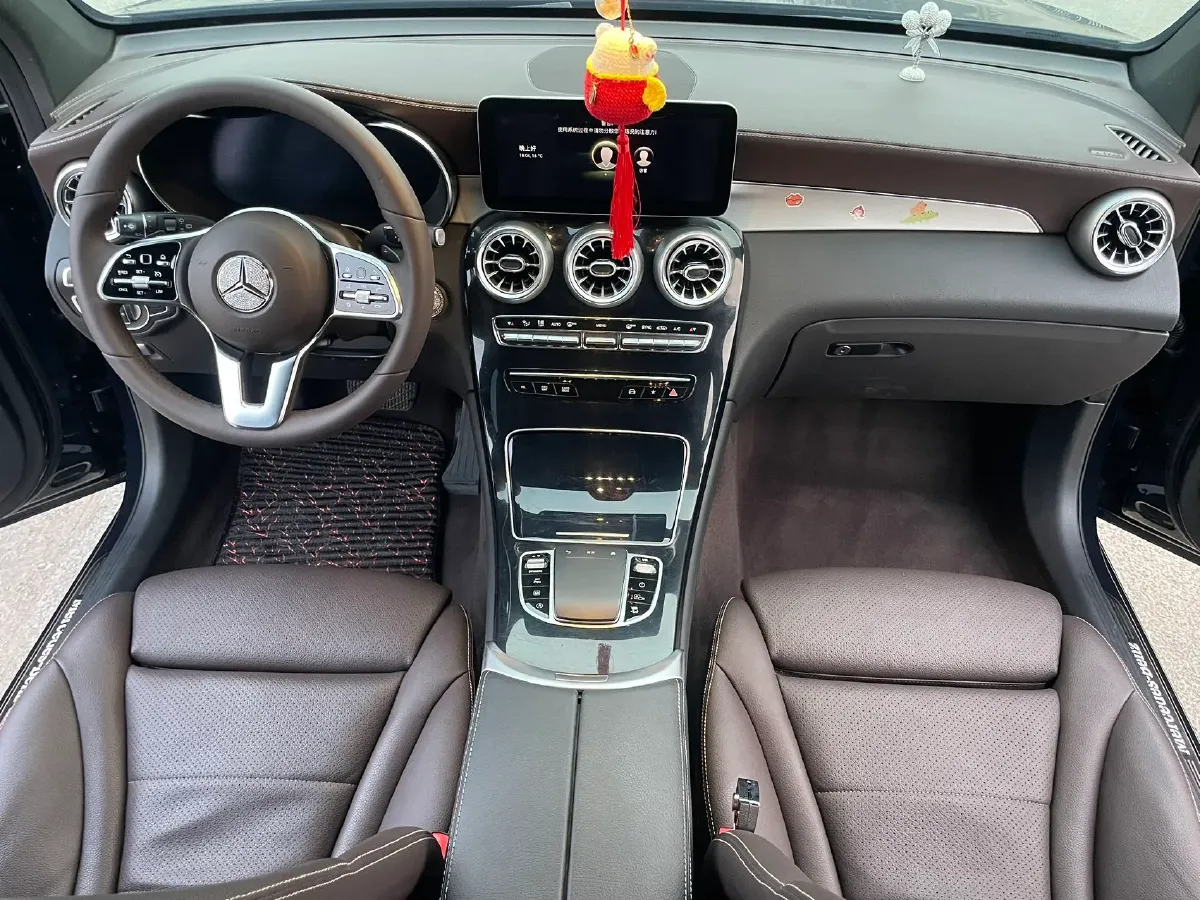 2022 Mercedes-Benz GLC Class 2.0T 197HP L4 9AT,autocango,china used car exporter,china ev exporter,chinese used car exporter,chinese used ev exporter