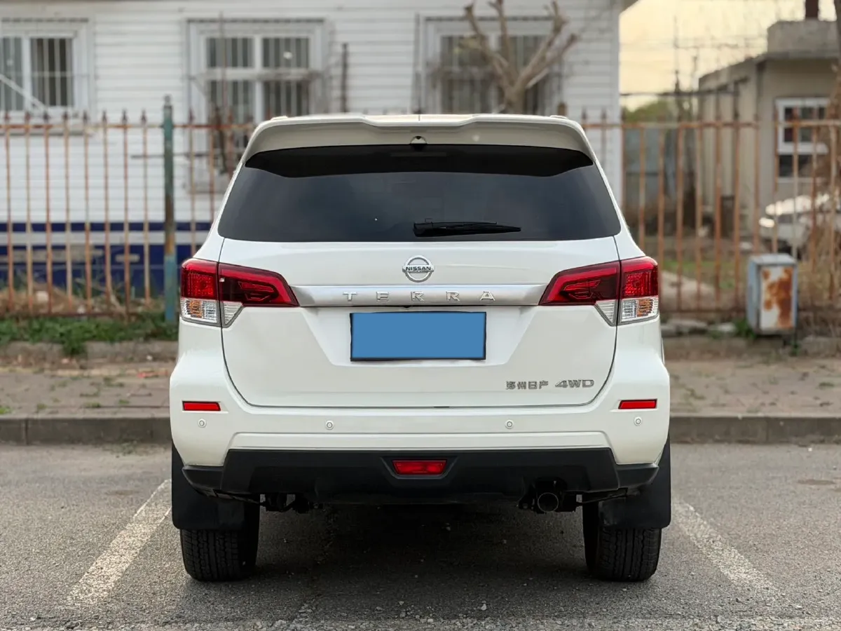 2020 Nissan Terra 2.5L 193HP L4 7AT,autocango,china used car exporter,china ev exporter,chinese used car exporter,chinese used ev exporter