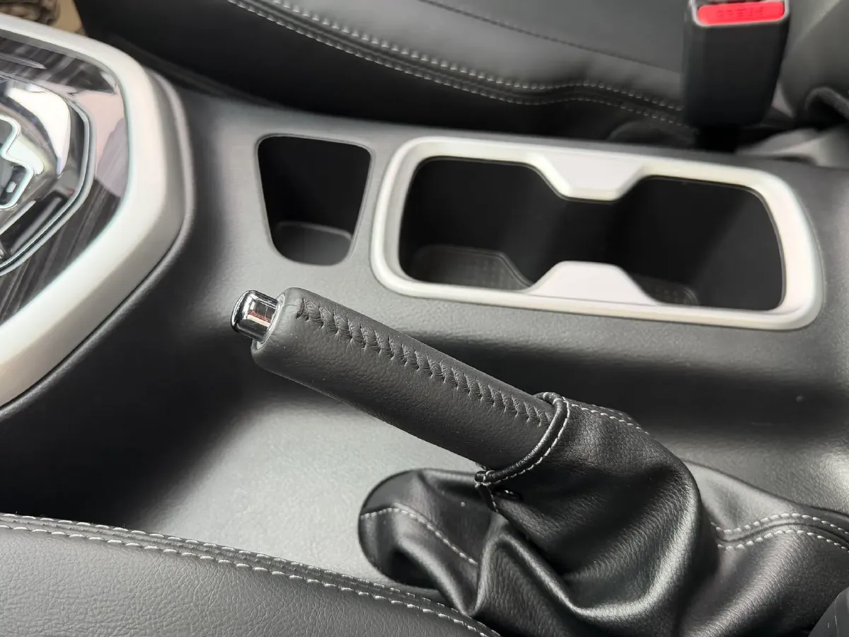 2020 Nissan Terra 2.5L 193HP L4 7AT,autocango,china used car exporter,china ev exporter,chinese used car exporter,chinese used ev exporter