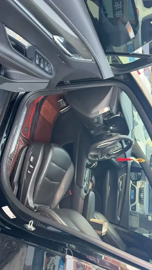 2022 Cadillac XT5 2.0T 237HP L4 9AT,autocango,china used car exporter,china ev exporter,chinese used car exporter,chinese used ev exporter