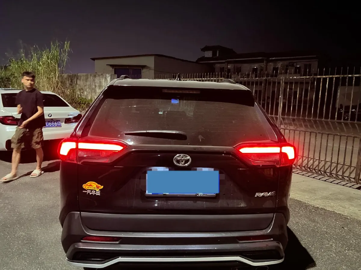 2020 Toyota RAV4 2.0L 171HP L4 CVT,autocango,china used car exporter,china ev exporter,chinese used car exporter,chinese used ev exporter