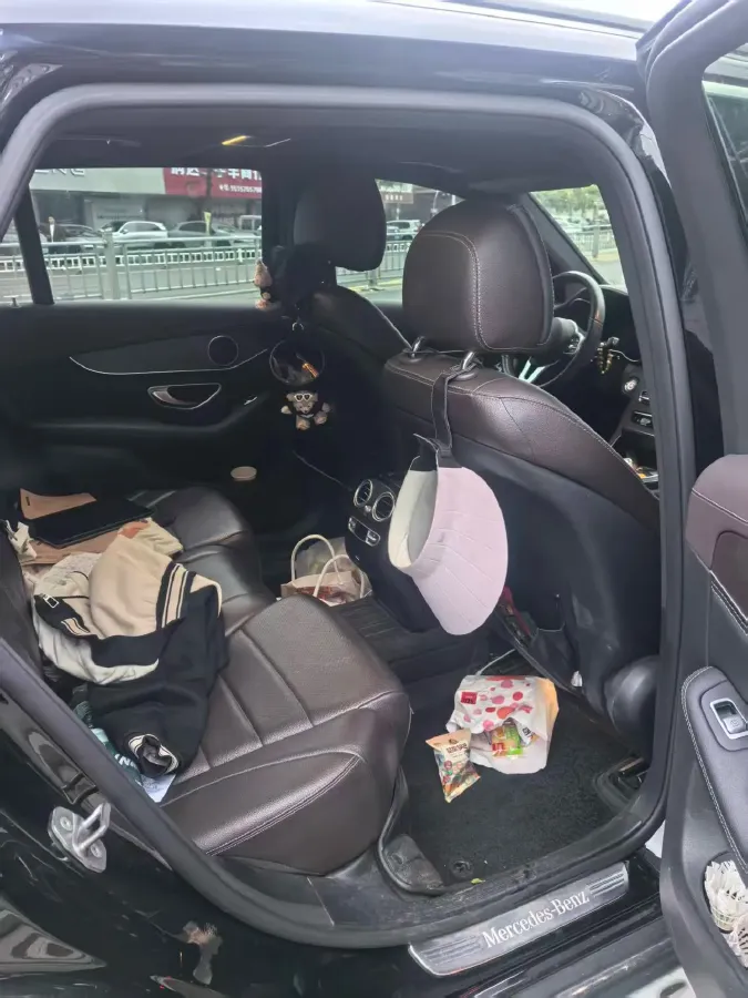 2021 Mercedes-Benz GLC Class 2.0T 258HP L4 9AT,autocango,china used car exporter,china ev exporter,chinese used car exporter,chinese used ev exporter