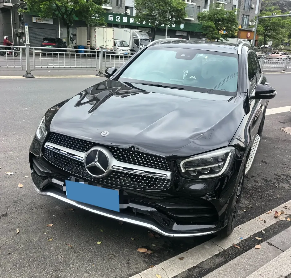 2021 Mercedes-Benz GLC Class 2.0T 258HP L4 9AT,autocango,china used car exporter,china ev exporter,chinese used car exporter,chinese used ev exporter