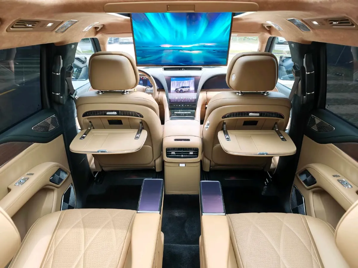 2025 YangWang U8 L REEV 272HP REEV,autocango,china used car exporter,china ev exporter,chinese used car exporter,chinese used ev exporter