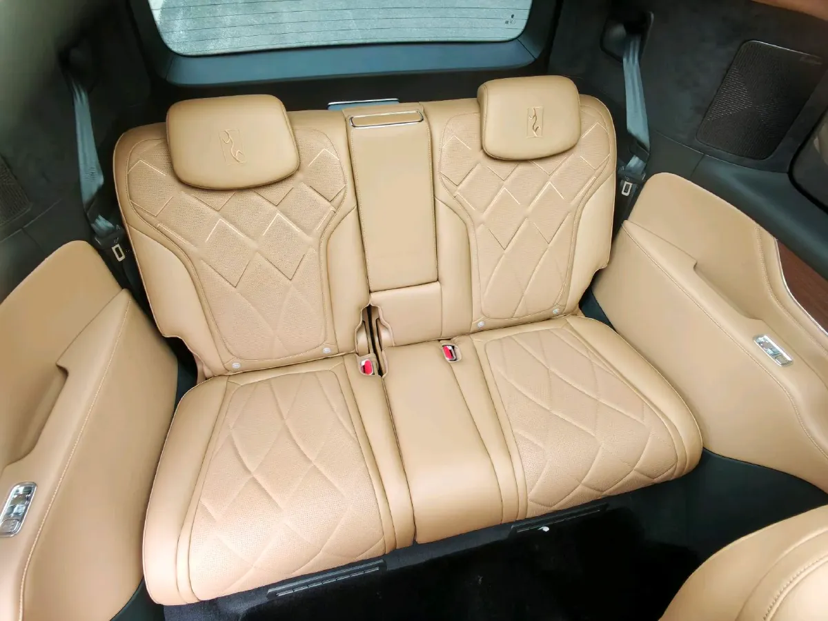 2025 YangWang U8 L REEV 272HP REEV,autocango,china used car exporter,china ev exporter,chinese used car exporter,chinese used ev exporter