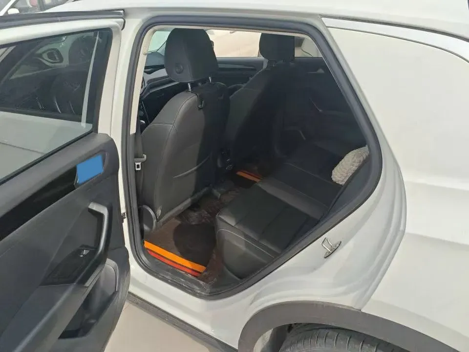 2022 Volkswagen T-Roc 1.4T 150HP L4 7DCT,autocango,china used car exporter,china ev exporter,chinese used car exporter,chinese used ev exporter