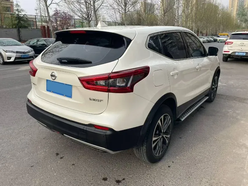 2021 Nissan Qashqai 2.0L 151HP L4 CVT,autocango,china used car exporter,china ev exporter,chinese used car exporter,chinese used ev exporter