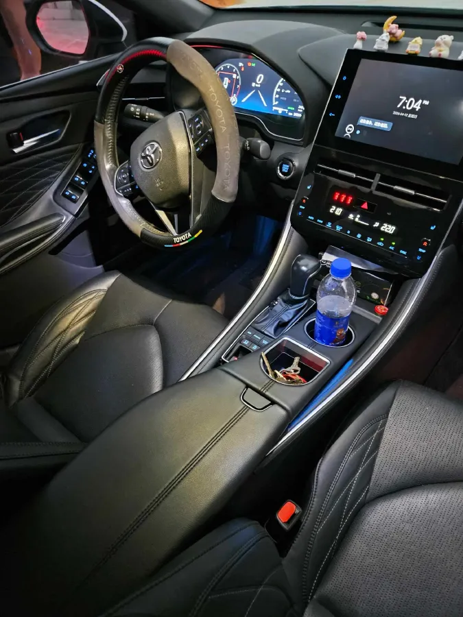 2022 Toyota Avalon 2.5L 209HP L4 8AT,autocango,china used car exporter,china ev exporter,chinese used car exporter,chinese used ev exporter