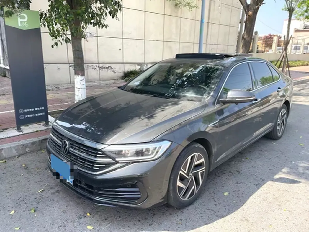 2023 Volkswagen Sagitar 1.5T 160HP L4 7DCT,autocango,china used car exporter,china ev exporter,chinese used car exporter,chinese used ev exporter