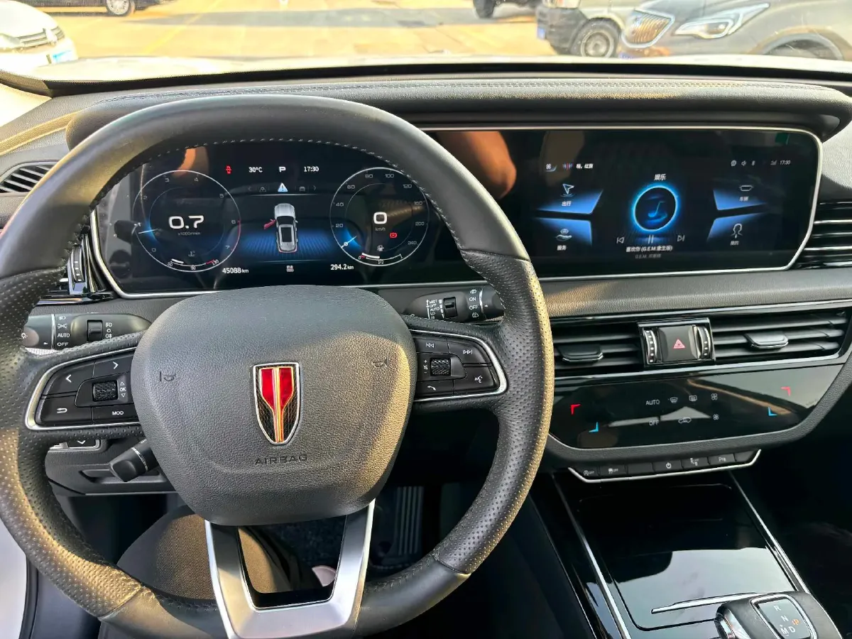 2022 HongQi HS5 2.0T 224HP L4 6AT,autocango,china used car exporter,china ev exporter,chinese used car exporter,chinese used ev exporter