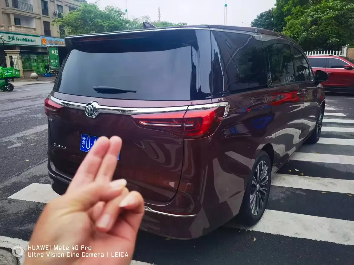 2022 Buick GL8 2.0T 237HP L4 9AT,autocango,china used car exporter,china ev exporter,chinese used car exporter,chinese used ev exporter