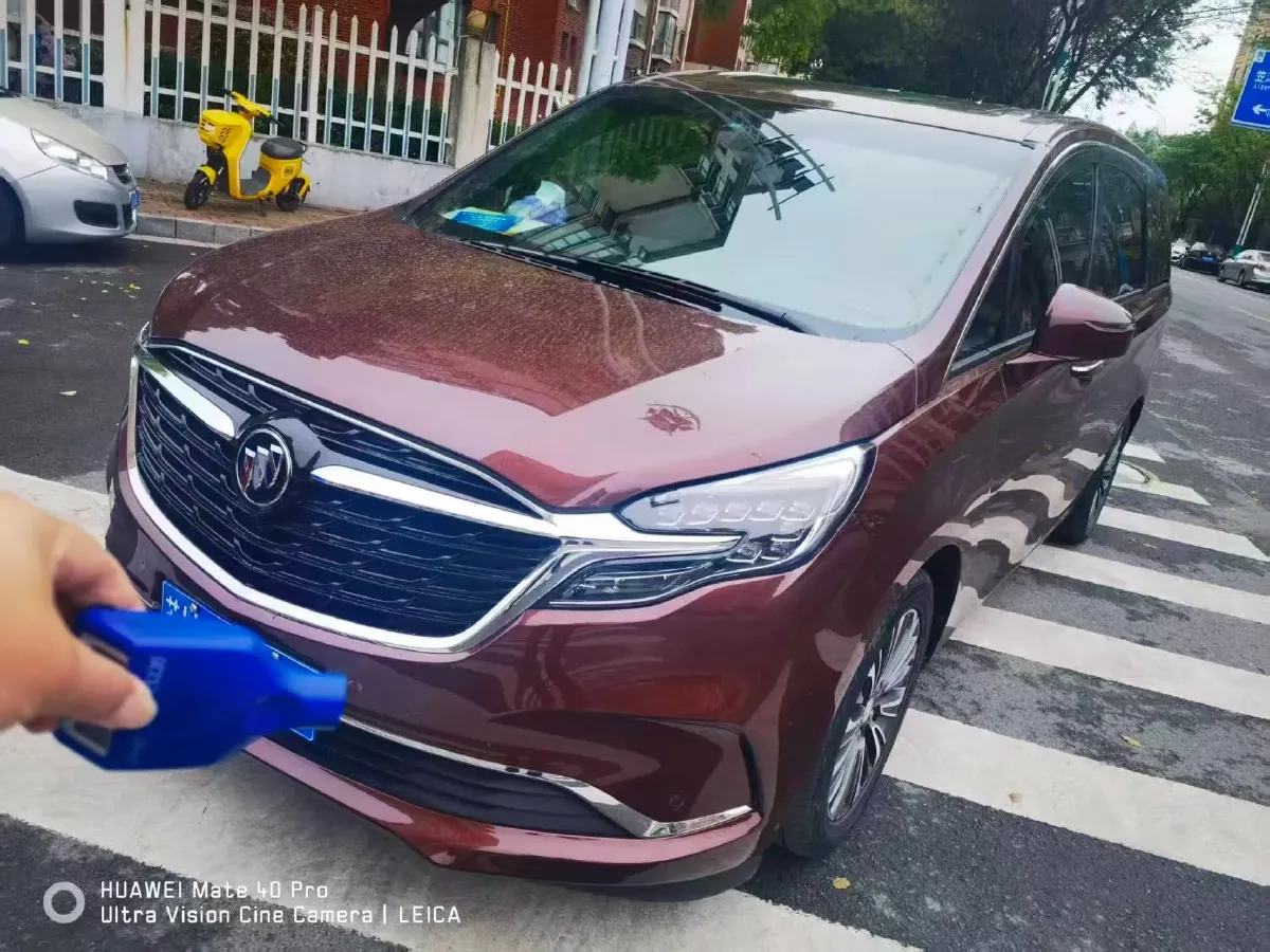 2022 Buick GL8 2.0T 237HP L4 9AT,autocango,china used car exporter,china ev exporter,chinese used car exporter,chinese used ev exporter