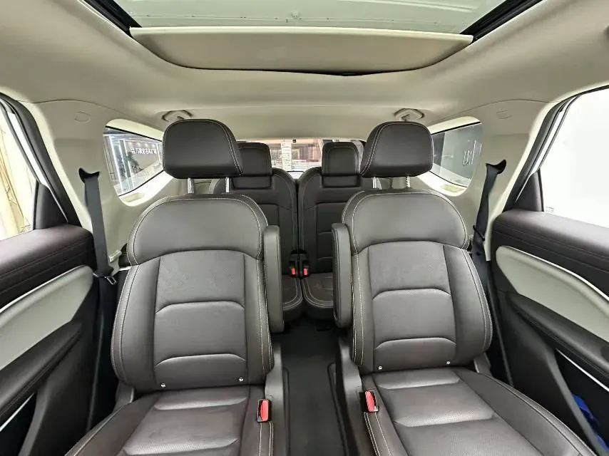 2021 Geely JiaJi 1.8T 184HP L4 7DCT,autocango,china used car exporter,china ev exporter,chinese used car exporter,chinese used ev exporter