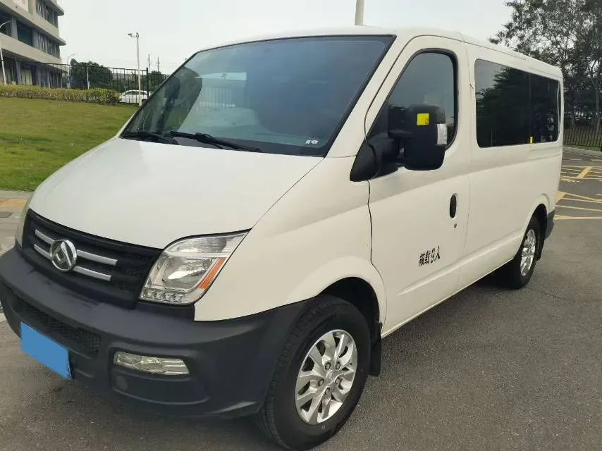 2019 MAXUS XinTu V80 2.5T 136HP L4 6MT,autocango,china used car exporter,china ev exporter,chinese used car exporter,chinese used ev exporter