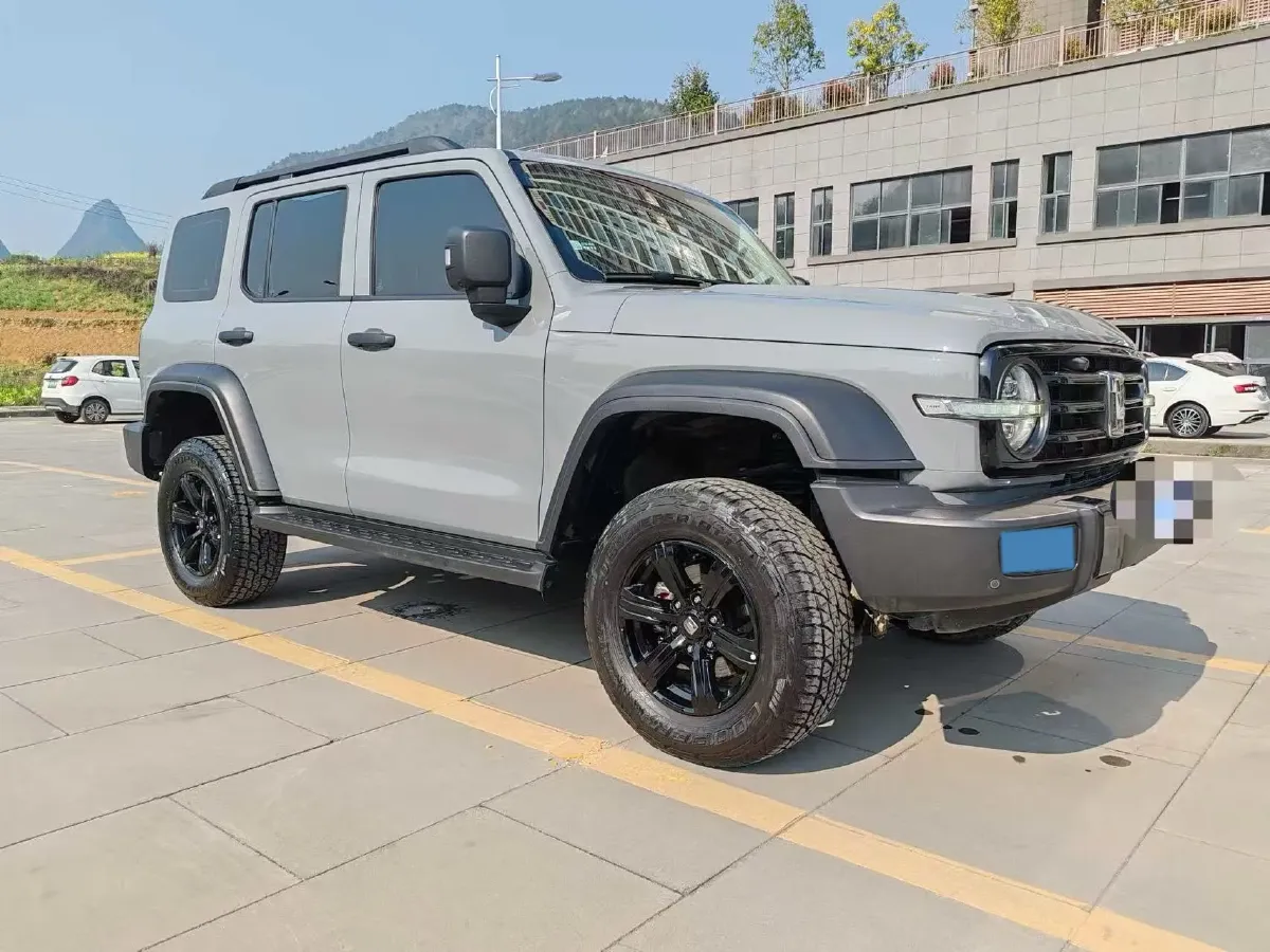 2023 Tank 300 2.0T 227HP L4 8AT,autocango,china used car exporter,china ev exporter,chinese used car exporter,chinese used ev exporter