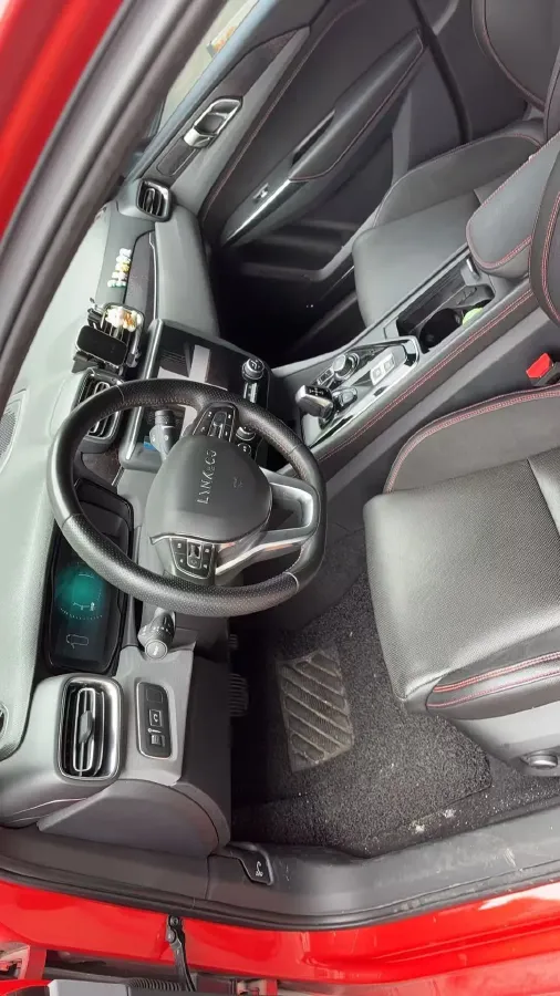 2019 LYNK&CO 01 2.0T 190HP L4 6AT,autocango,china used car exporter,china ev exporter,chinese used car exporter,chinese used ev exporter