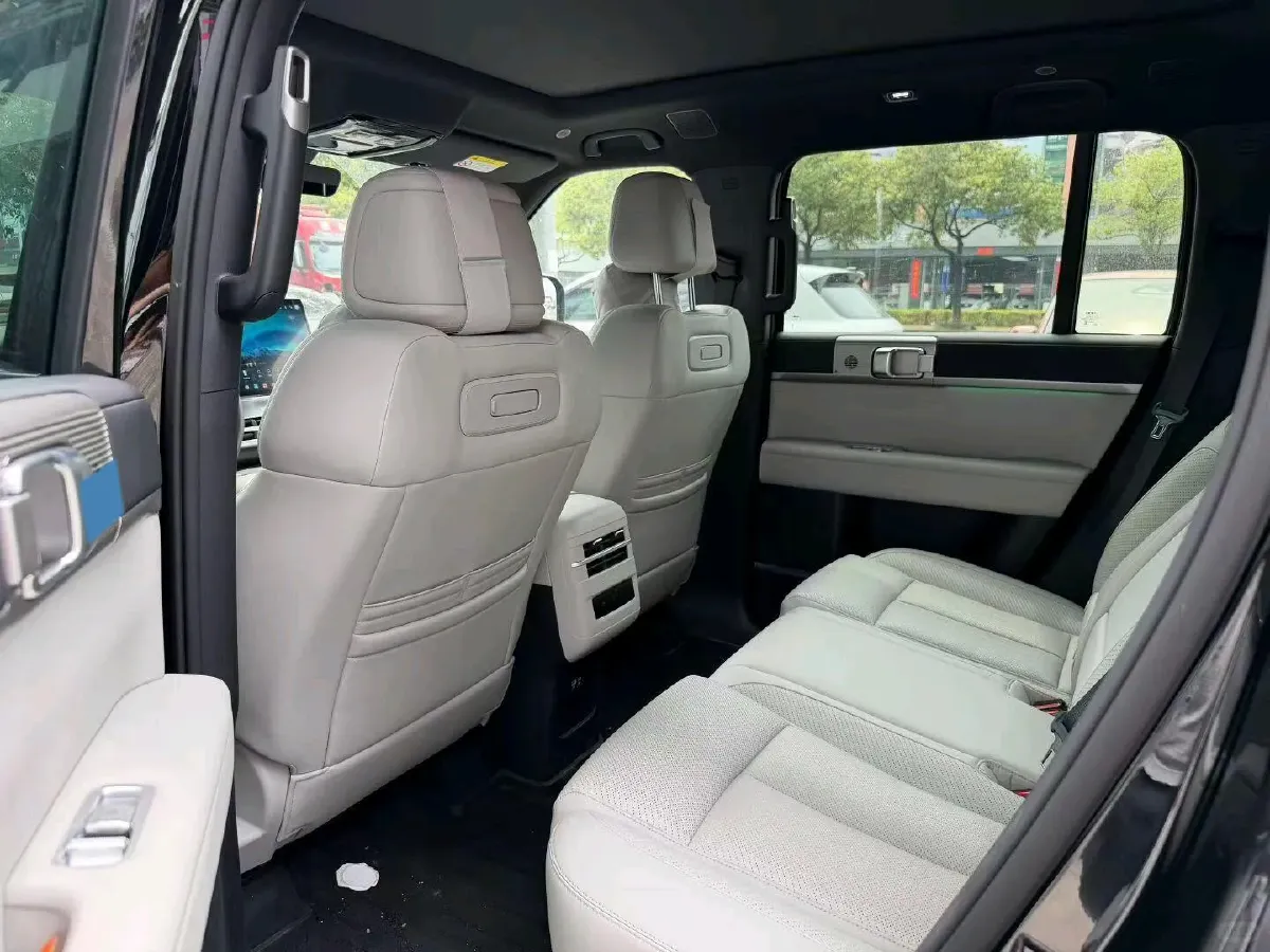 2025 FangChengBao Tai 7 1.5T 156HP L4 E-CVT PHEV,autocango,china used car exporter,china ev exporter,chinese used car exporter,chinese used ev exporter