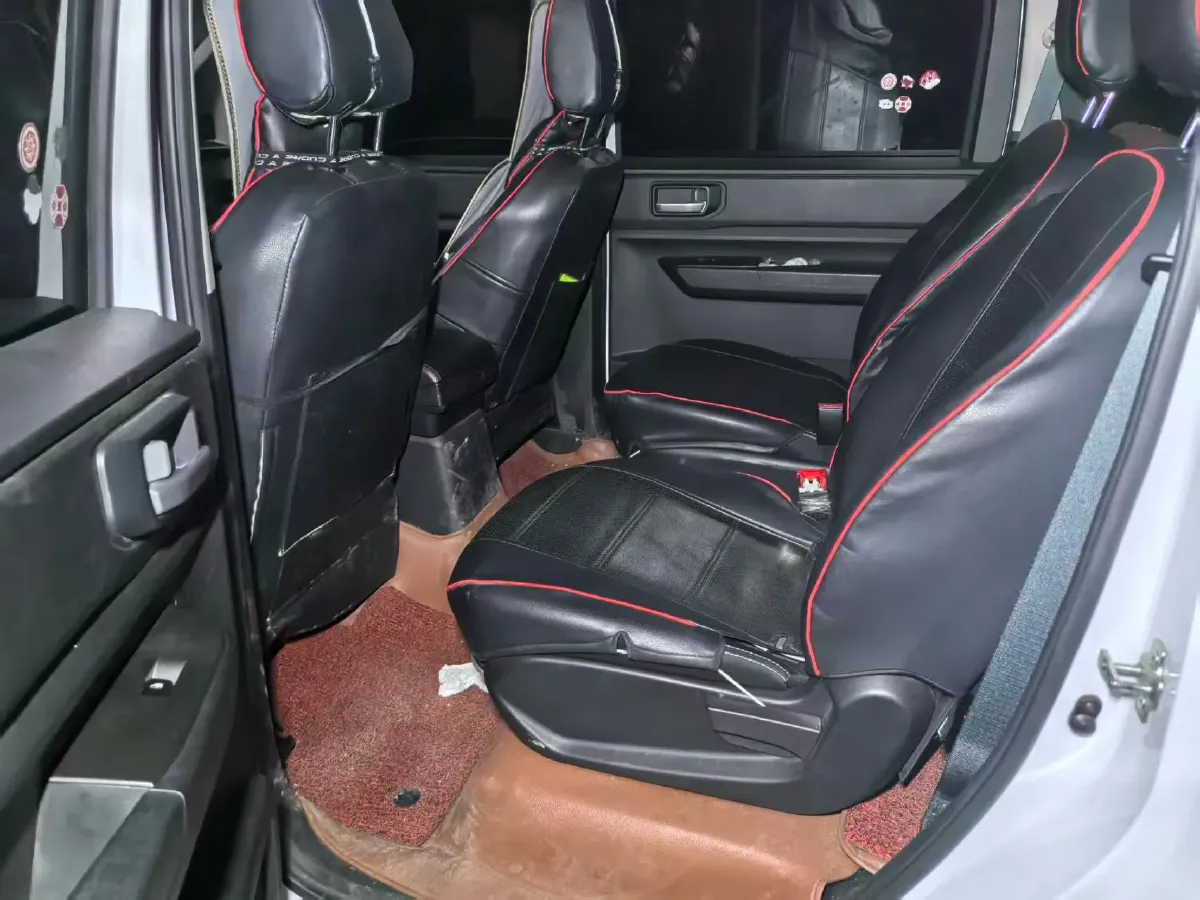 2019 Venucia M50V 1.5L 112HP L4 5MT,autocango,china used car exporter,china ev exporter,chinese used car exporter,chinese used ev exporter