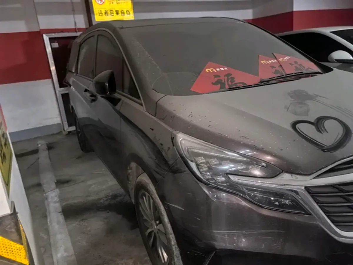 2021 Buick GL8 2.0T 237HP L4 9AT,autocango,china used car exporter,china ev exporter,chinese used car exporter,chinese used ev exporter