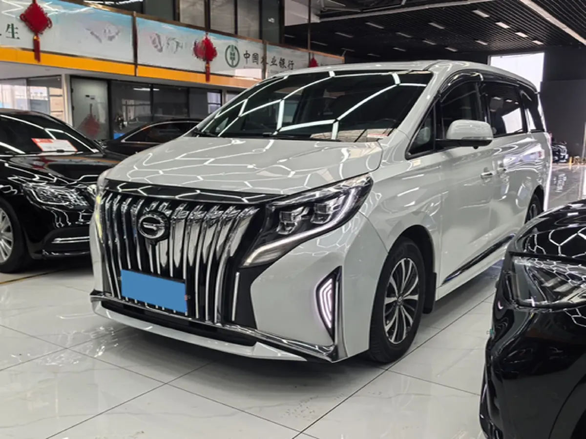 2023 GAC Trumpchi M8 2.0T 252HP L4 8AT,autocango,china used car exporter,china ev exporter,chinese used car exporter,chinese used ev exporter