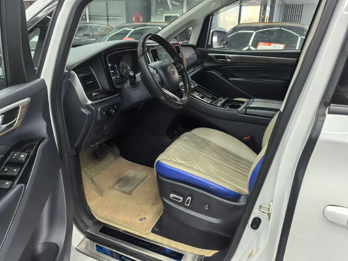 2023 GAC Trumpchi M8 2.0T 252HP L4 8AT,autocango,china used car exporter,china ev exporter,chinese used car exporter,chinese used ev exporter