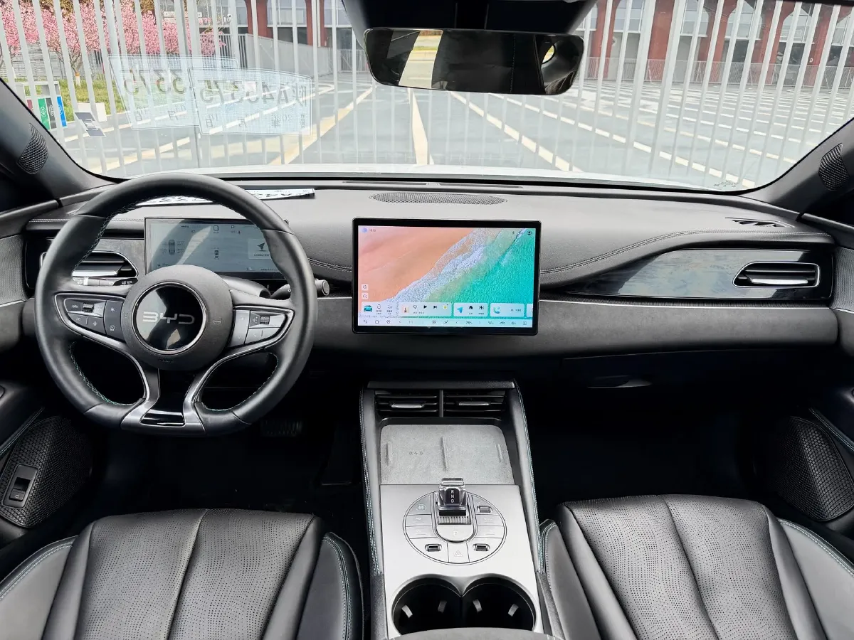 2025 BYD Seal 06 1.5L 101HP L4 E-CVT PHEV 15.87KWH,autocango,china used car exporter,china ev exporter,chinese used car exporter,chinese used ev exporter