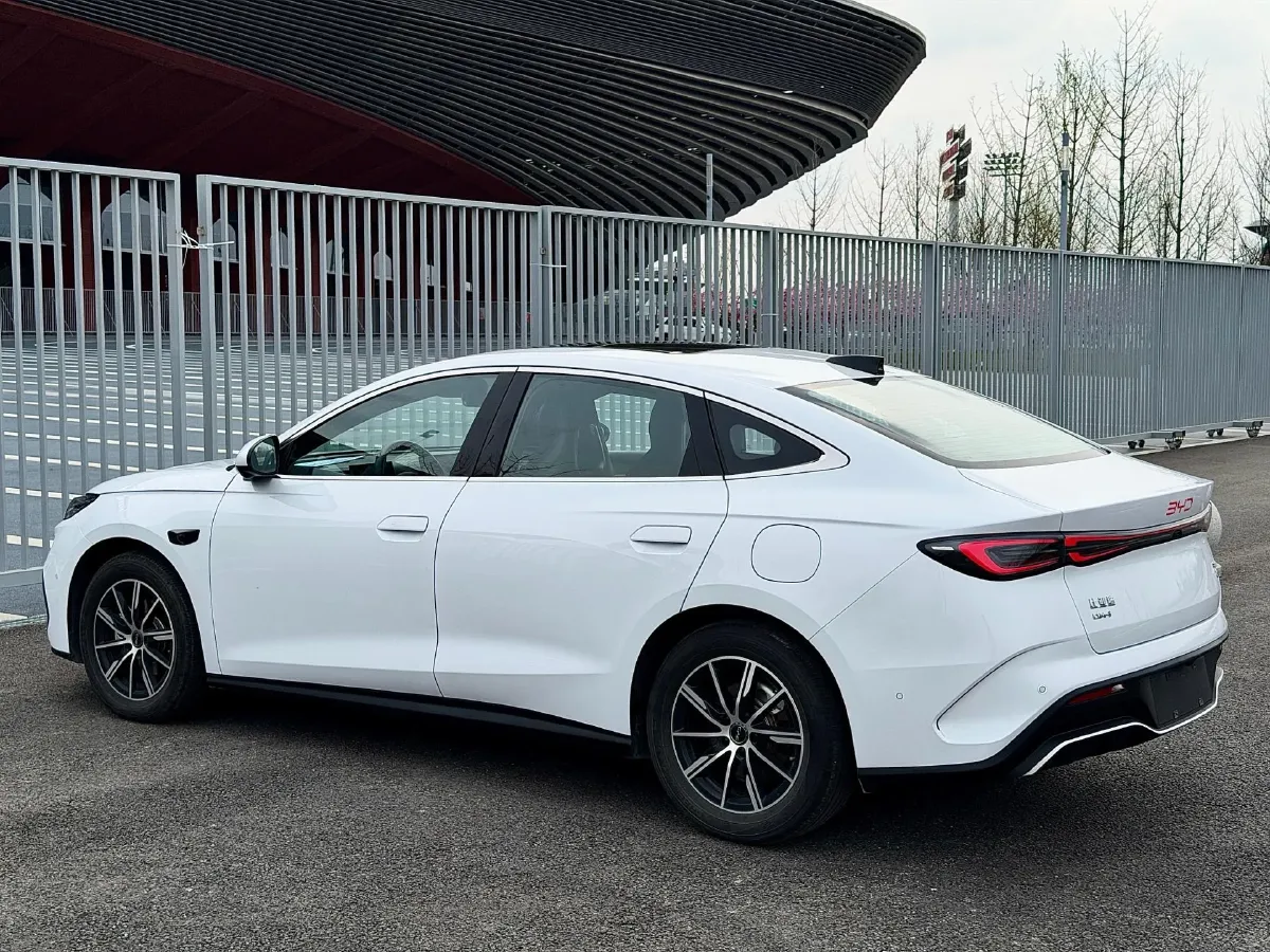 2025 BYD Seal 06 1.5L 101HP L4 E-CVT PHEV 15.87KWH,autocango,china used car exporter,china ev exporter,chinese used car exporter,chinese used ev exporter