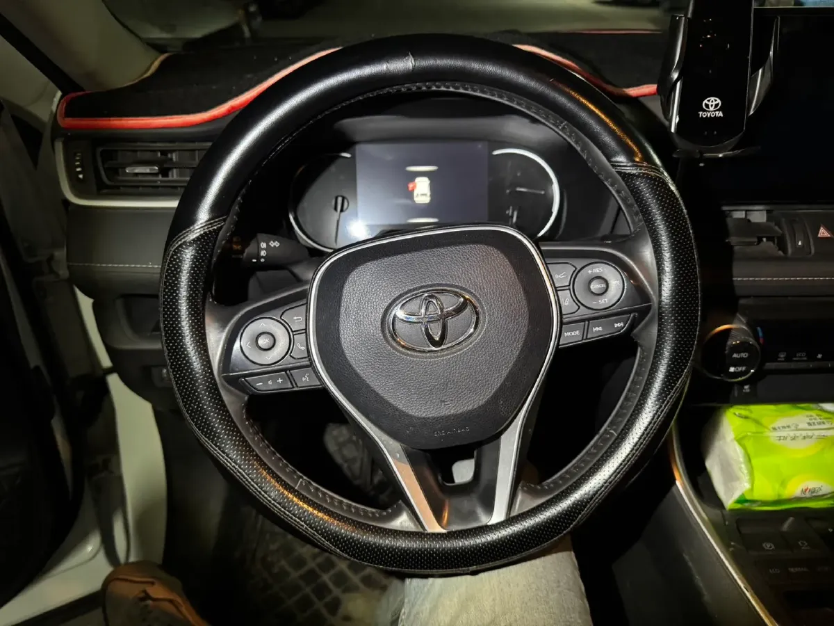 2022 Toyota RAV4 2.0L 171HP L4 CVT,autocango,china used car exporter,china ev exporter,chinese used car exporter,chinese used ev exporter