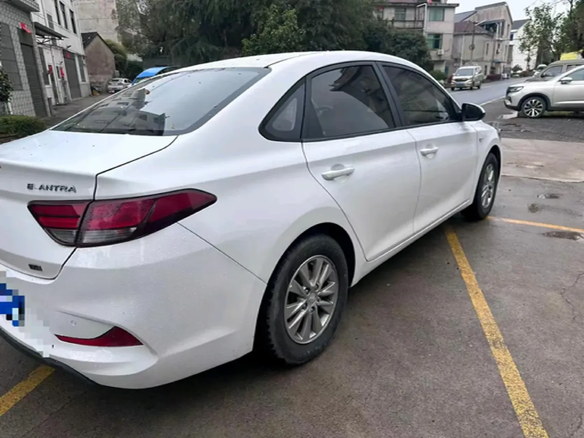 2017 Hyundai Celesta 1.6L 123HP L4 6AT,autocango,china used car exporter,china ev exporter,chinese used car exporter,chinese used ev exporter