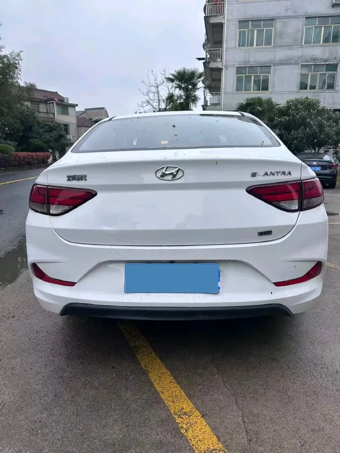 2017 Hyundai Celesta 1.6L 123HP L4 6AT,autocango,china used car exporter,china ev exporter,chinese used car exporter,chinese used ev exporter