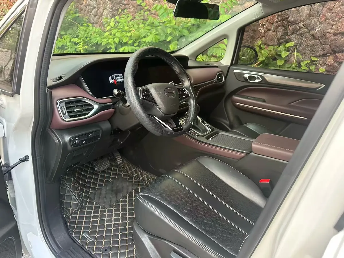 2021 GAC Trumpchi M6 1.5T 169HP L4 7DCT,autocango,china used car exporter,china ev exporter,chinese used car exporter,chinese used ev exporter