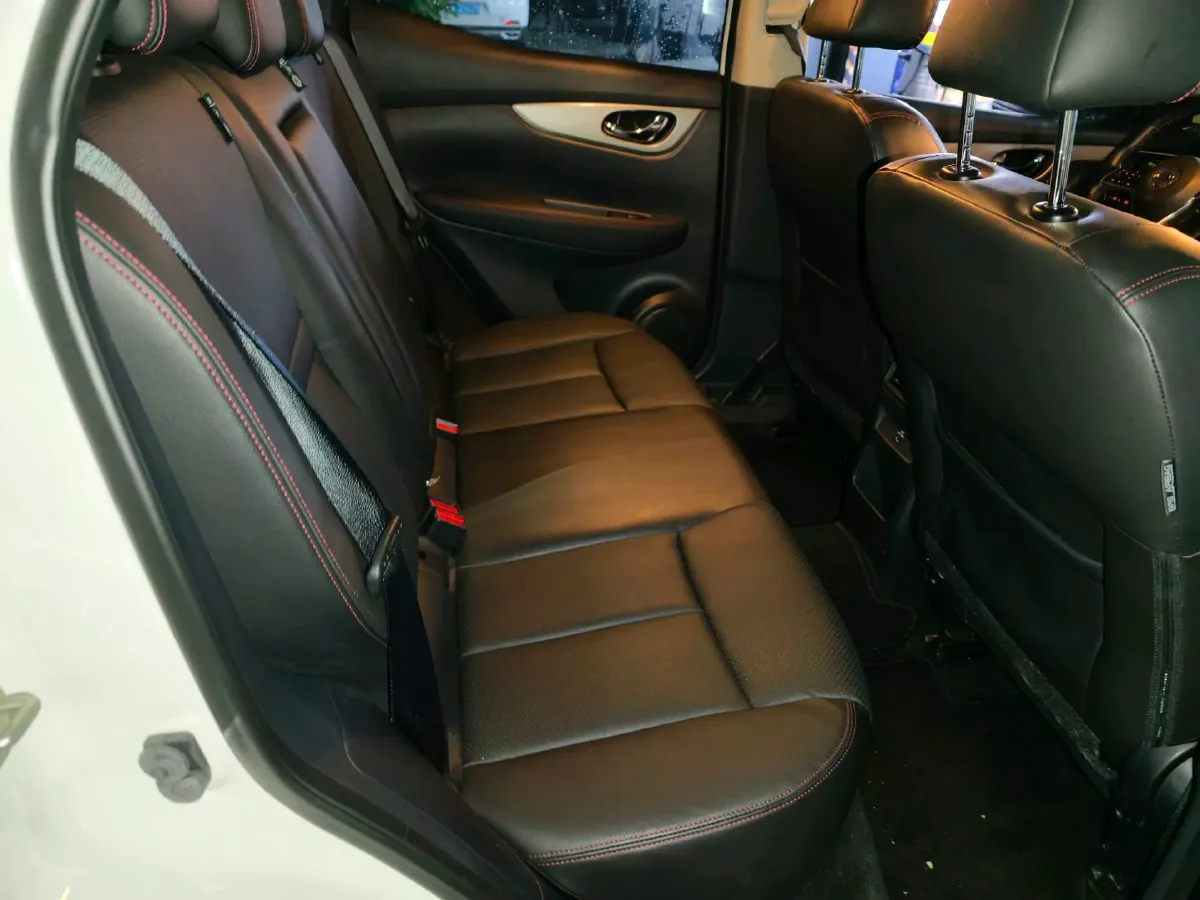 2021 Nissan Qashqai 2.0L 151HP L4 CVT,autocango,china used car exporter,china ev exporter,chinese used car exporter,chinese used ev exporter