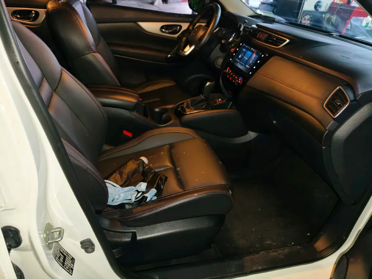 2021 Nissan Qashqai 2.0L 151HP L4 CVT,autocango,china used car exporter,china ev exporter,chinese used car exporter,chinese used ev exporter