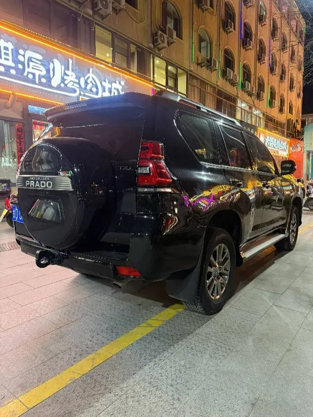 2019 Land Rover Range Rover Velar 2.0T 300HP L4 8AT,autocango,china used car exporter,china ev exporter,chinese used car exporter,chinese used ev exporter