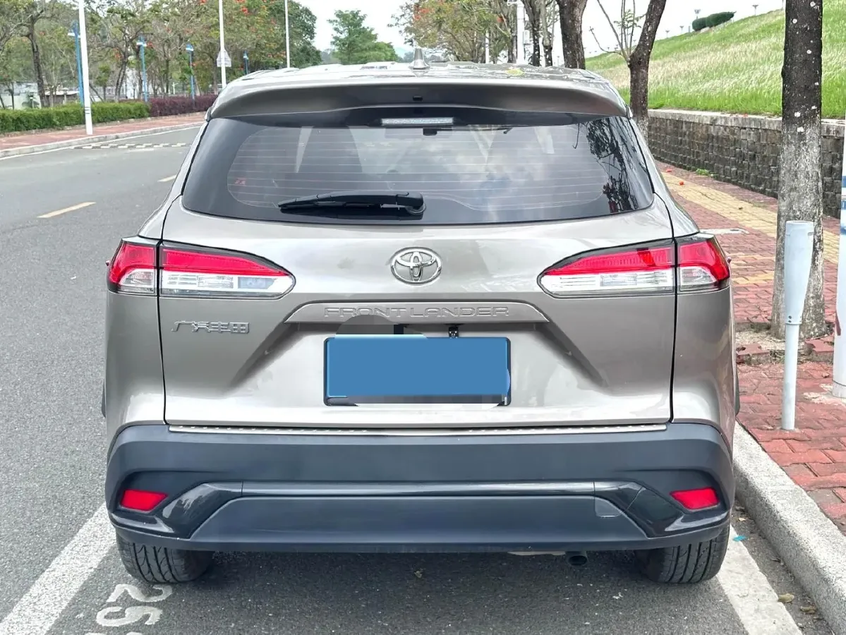 2024 Toyota Frontlander 2.0L 171HP L4 CVT,autocango,china used car exporter,china ev exporter,chinese used car exporter,chinese used ev exporter