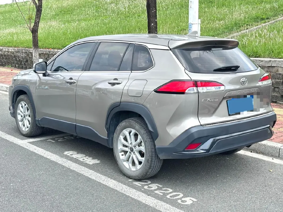 2024 Toyota Frontlander 2.0L 171HP L4 CVT,autocango,china used car exporter,china ev exporter,chinese used car exporter,chinese used ev exporter