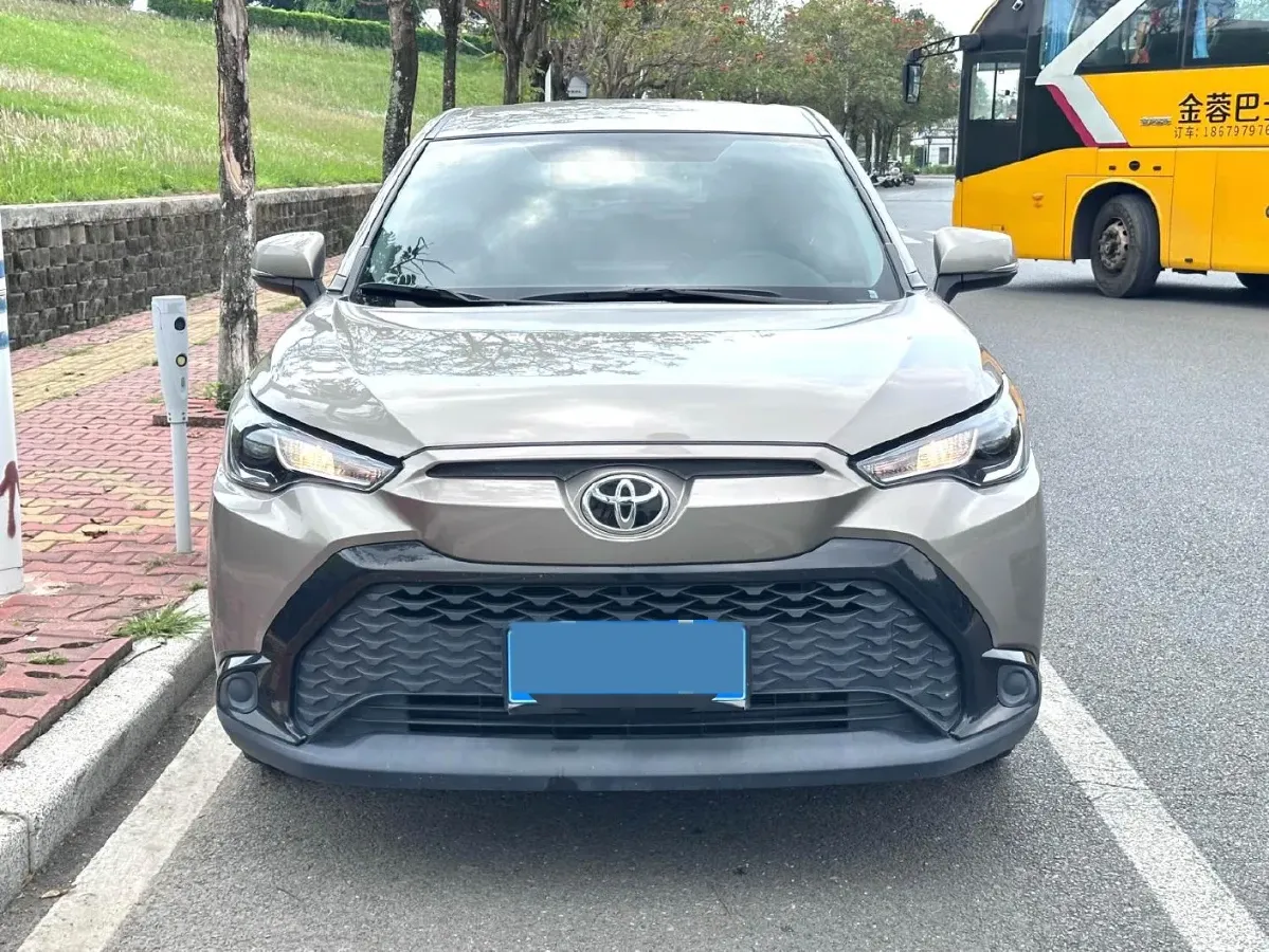 2024 Toyota Frontlander 2.0L 171HP L4 CVT,autocango,china used car exporter,china ev exporter,chinese used car exporter,chinese used ev exporter