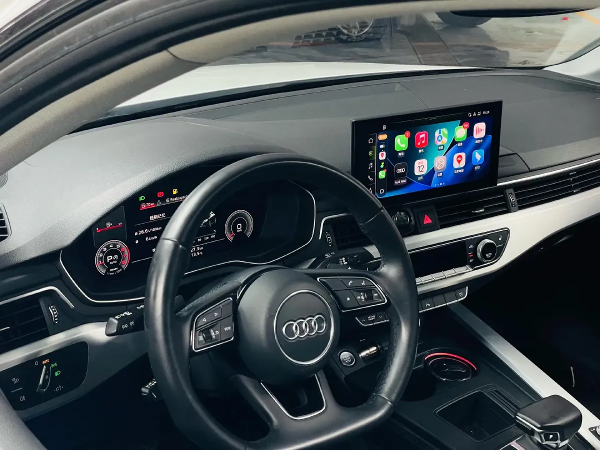 2022 Audi A4L 2.0T 190HP L4 7DCT,autocango,china used car exporter,china ev exporter,chinese used car exporter,chinese used ev exporter